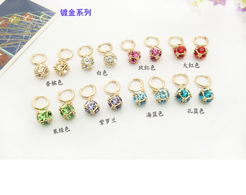 韓國新款奧地利水晶幸福魔方耳墜 時(shí)尚與品質(zhì)的完美結(jié)合