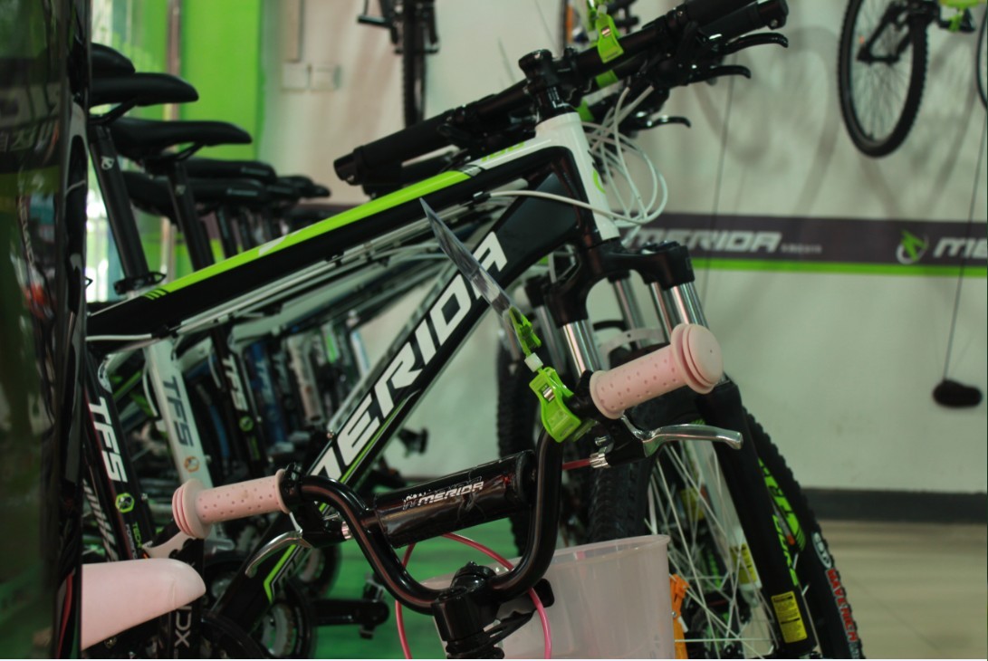 經(jīng)典實(shí)用之選 三圈牌自行車(chē)車(chē)鎖，零售價(jià)25元的安心守護(hù)